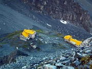  Al Rifugio Quinto Alpini  (2877 m) con traversata al Rif. Pizzini dal Passo Zebrù (3001 m) e discesa al Rif. Forni (2178 m)  - FOTOGALLERY